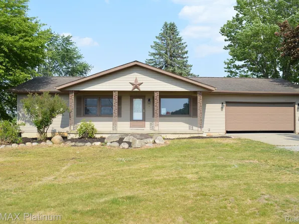 1627 S Parma Rd, Parma, MI 49269