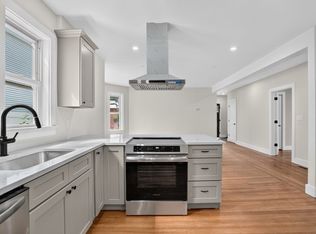 43 Elmdale St #43, Dorchester, MA 02122