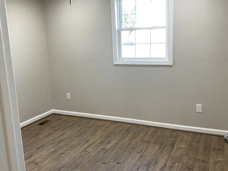 123 Monaview Cir — Photo 14