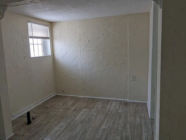 603A Ermine St #A — Photo 10