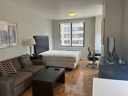 1st image of 556 3rd Ave APT 1701