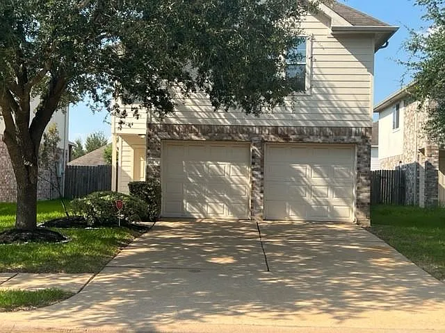 6847 Arrowchase Ct — Photo 1