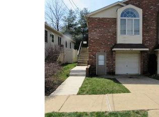 402 Solly Ave, Philadelphia, PA 19111