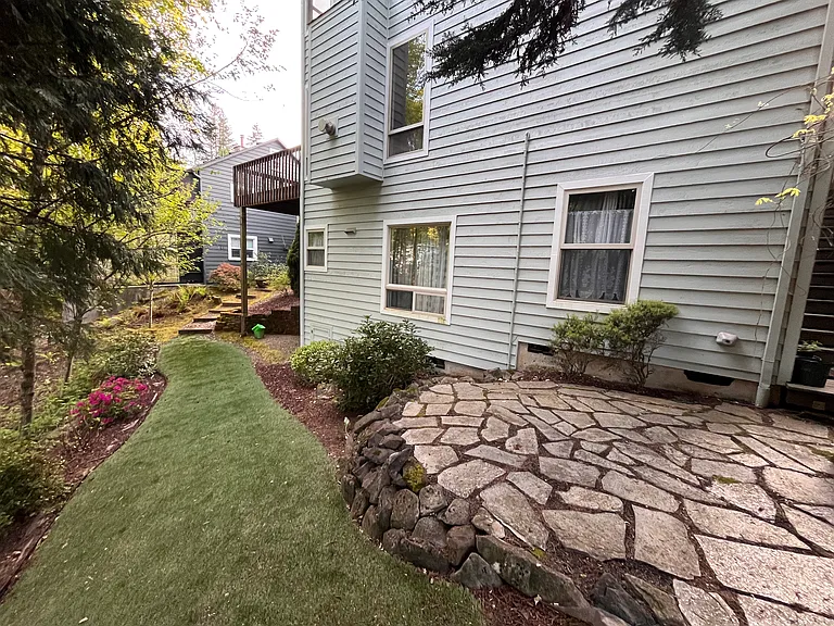 243 S Palatine Hill Rd — Photo 30