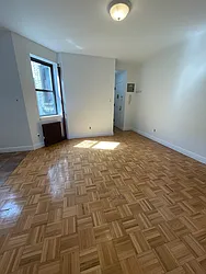 Rented by Glasser Realty LLC