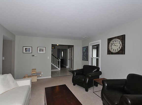 4th image of 4130 N Yale Ave