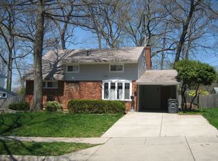 816 Bowie Rd, Rockville, MD 20852