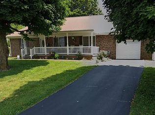 60 Caldwell St, Munfordville, KY 42765