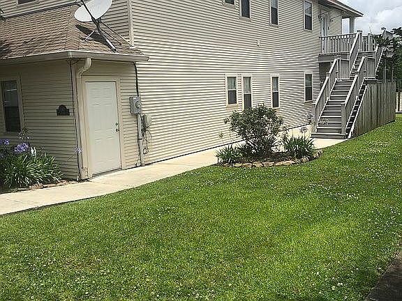 2nd image of 11182 River Highlands Dr Unit 1B