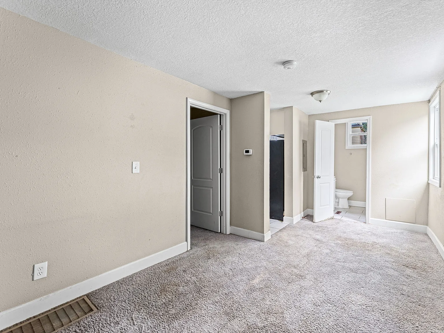 908 North 13th Street - 1 — Photo 2