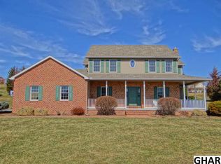 7 W Harmon Dr, Carlisle, PA 17015