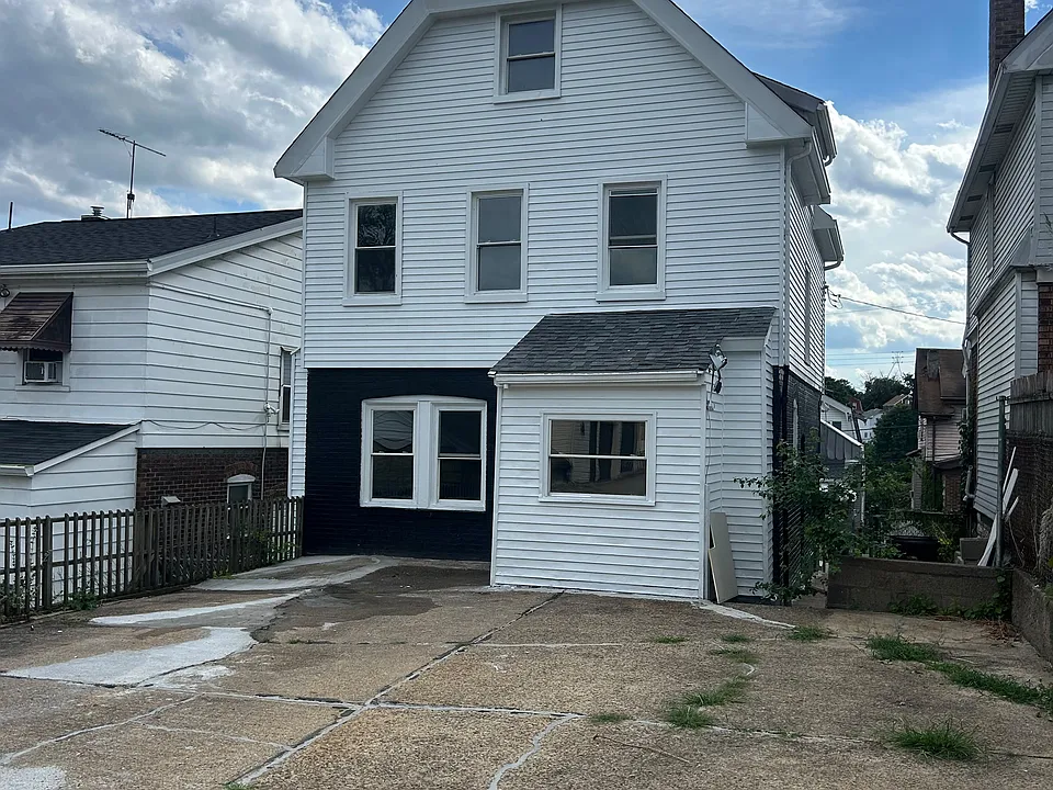 516 Giffin Ave