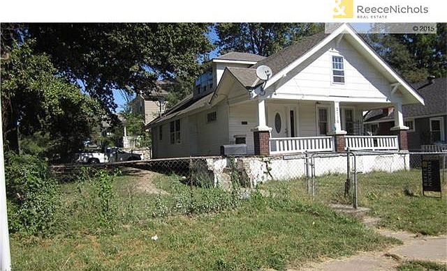 1st image of 2116 Riverview Ave