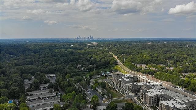 2nd image of 4335 Columbine Cir #2