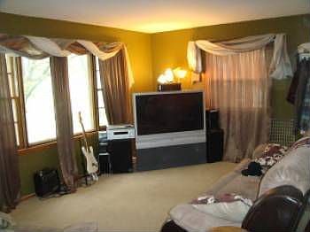4th image of 507 2nd Ave E