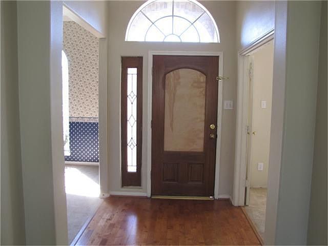 2nd image of 10323 Otter Cir