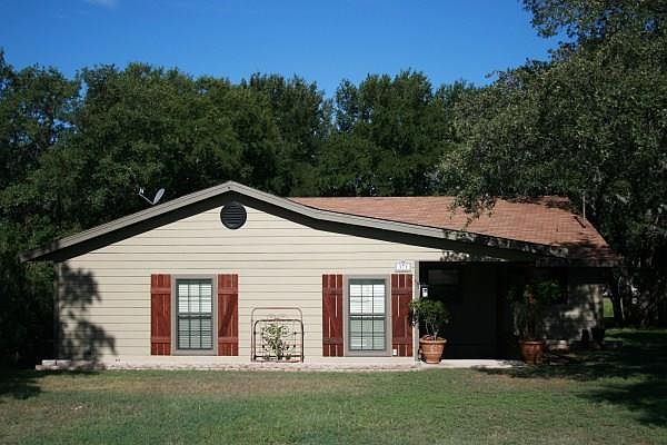 1st image of 171 Cove Cir