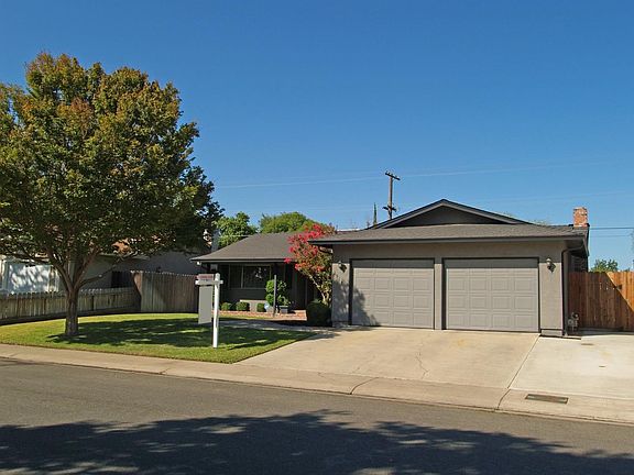 2nd image of 1517 Kingfield Dr
