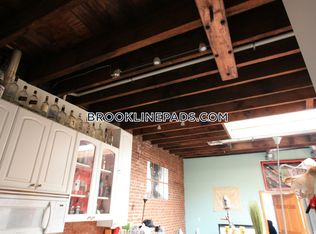 25 Saint Marys Ct #2, Brookline, MA 02446