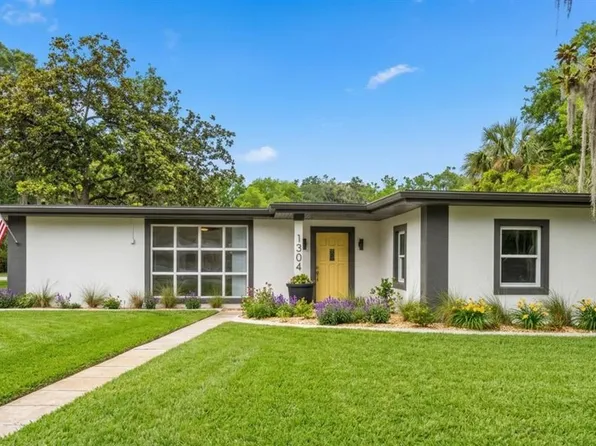 1304 NE 5th Ave, Crystal River, FL 34428