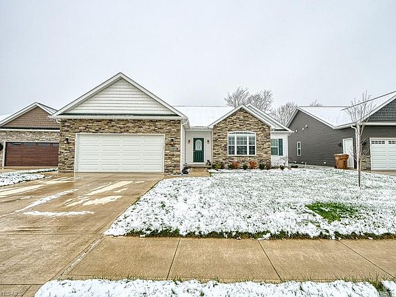 2nd image of 6013 Valley Quail Ct