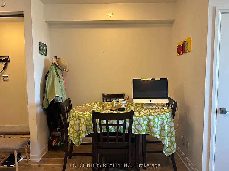 36 Park Lawn Rd #1506 — Photo 4