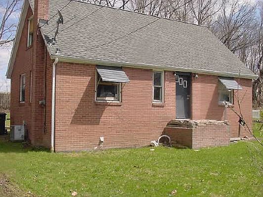 1st image of 831 Woodland Ave