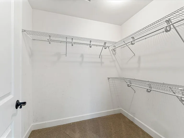 8718 NE 134th St — Photo 49