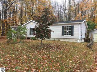 521 Thomas Rd SW, South Boardman, MI 49680