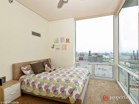 3rd image of 170 W Polk St APT 1504