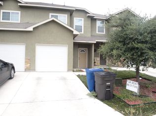 4927 Flipper Dr, San Antonio, TX 78238