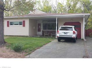 48 Green Manor Dr, East Hartford, CT 06118