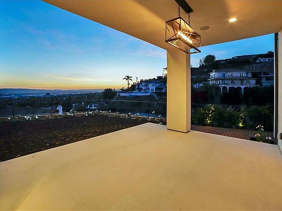 4th image of 1268 Paseo Redondo