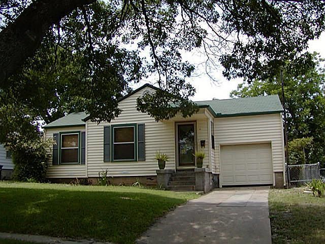 1st image of 5109 Lovell Ave