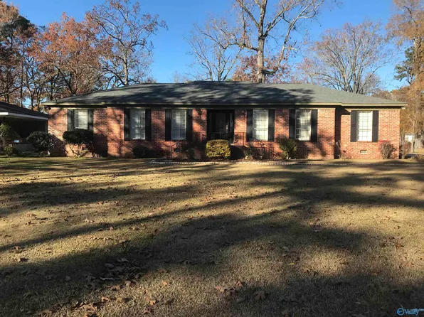 1239 Sangster Rd, Gadsden, AL 35901