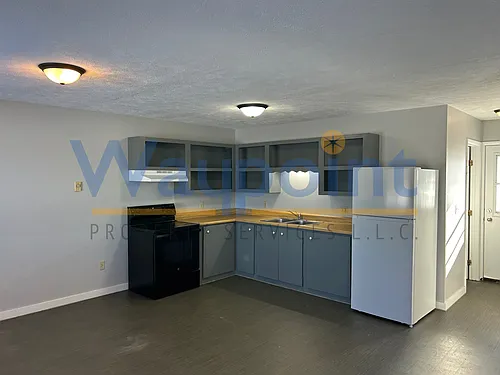 777 NW Coral Rd #11 Photo 1