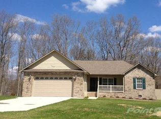 978 Mockingbird Dr, Crossville, TN 38555