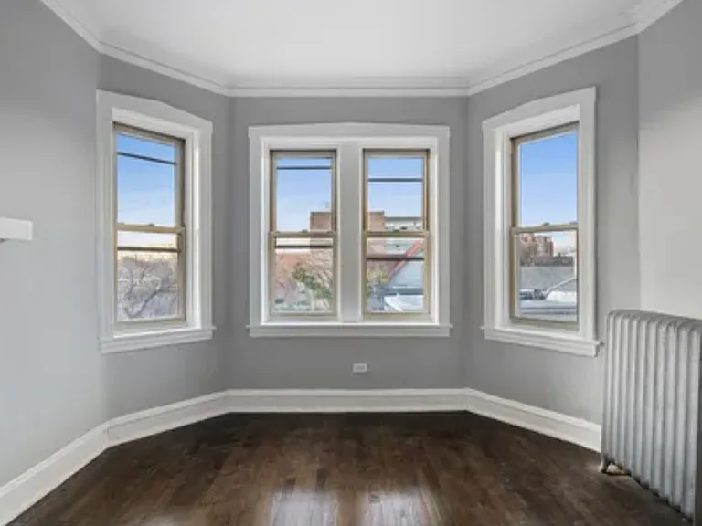 7664 S South Shore Dr #3 — Photo 3