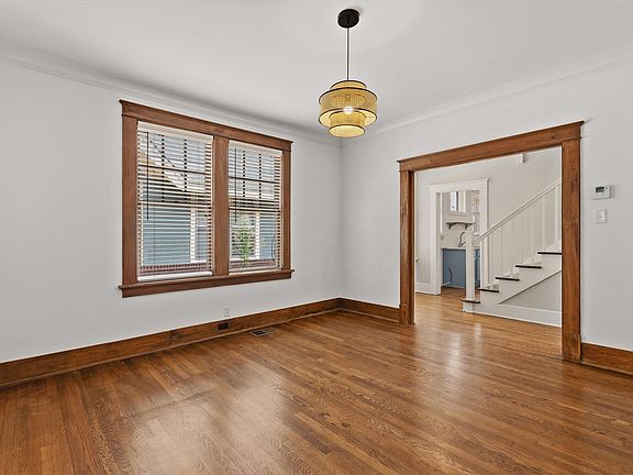 5th image of 330 Hawthorne St
