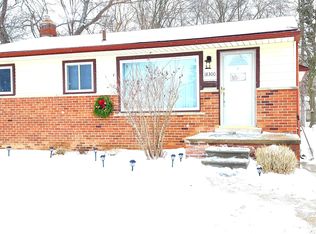 18300 Negaunee St, Redford, MI 48240