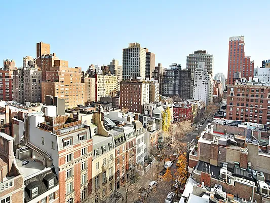 Sold by Sotheby's International Realty | media 9