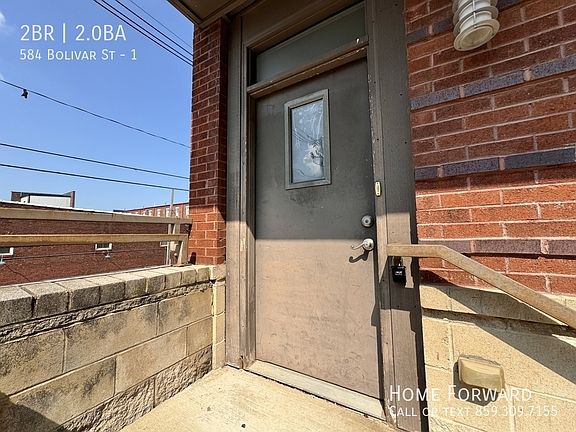3rd image of 584 Bolivar St #1