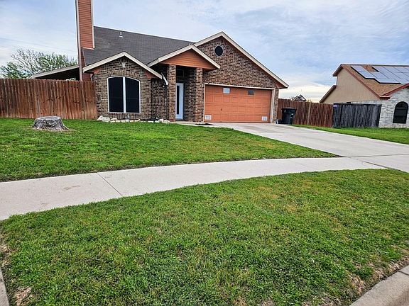 2nd image of 4709 Teal Dr