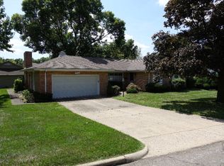 54 Maywood Dr, Danville, IL 61832