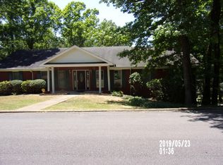 2800 Niles Rd, Columbus, MS 39705