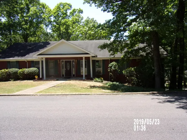 2800 Niles Rd, Columbus, MS 39705