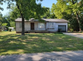 1109 W Maple St N, Collinsville, OK 74021