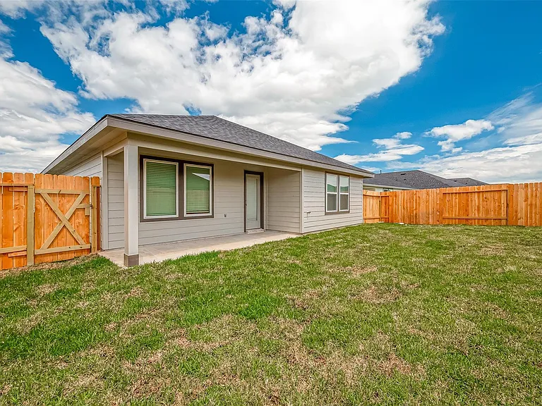 1018 Fringed Bluestar Dr — Photo 45