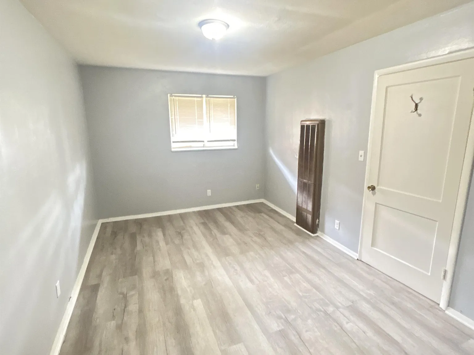 127-129 Paw Paw Street - 5 — Photo 4