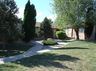 458 Glen View Ct, Colorado Springs, CO 80904
